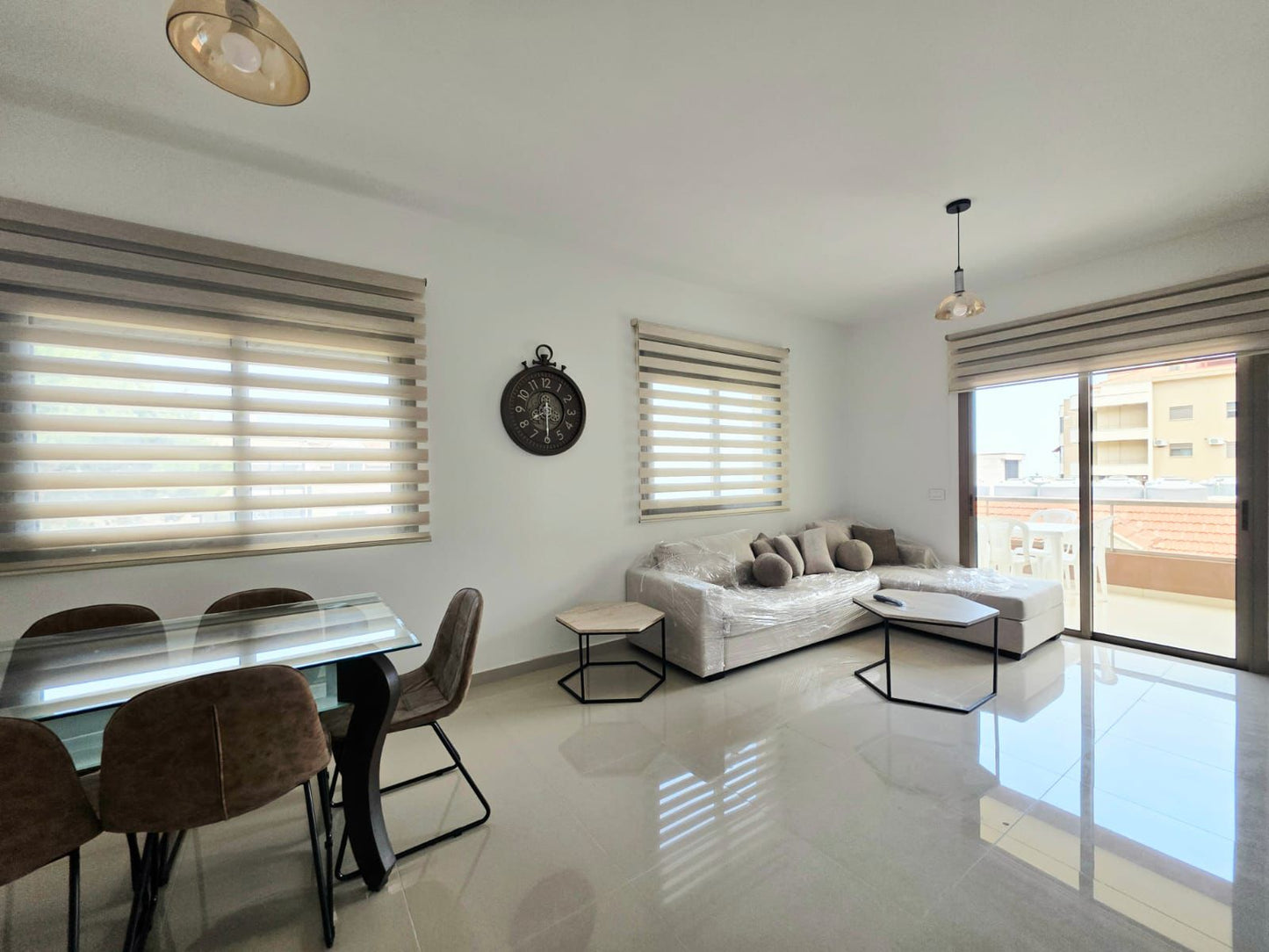 Apartment for sale in Halat - شقة للبيع في حالات GM111YA