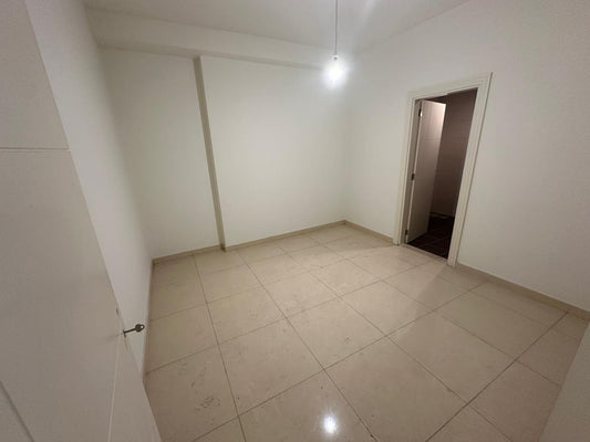 Apartment for sale in Baabda - شقة للبيع في بعبدا GM117AD