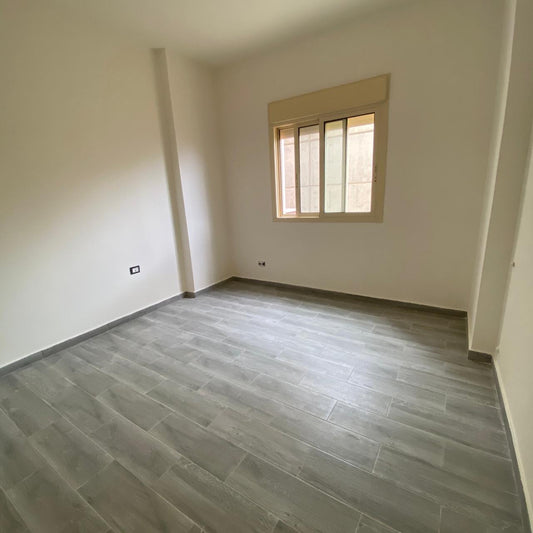 Apartment for sale in Jbeil - شقة للبيع في جبيل GM114YA