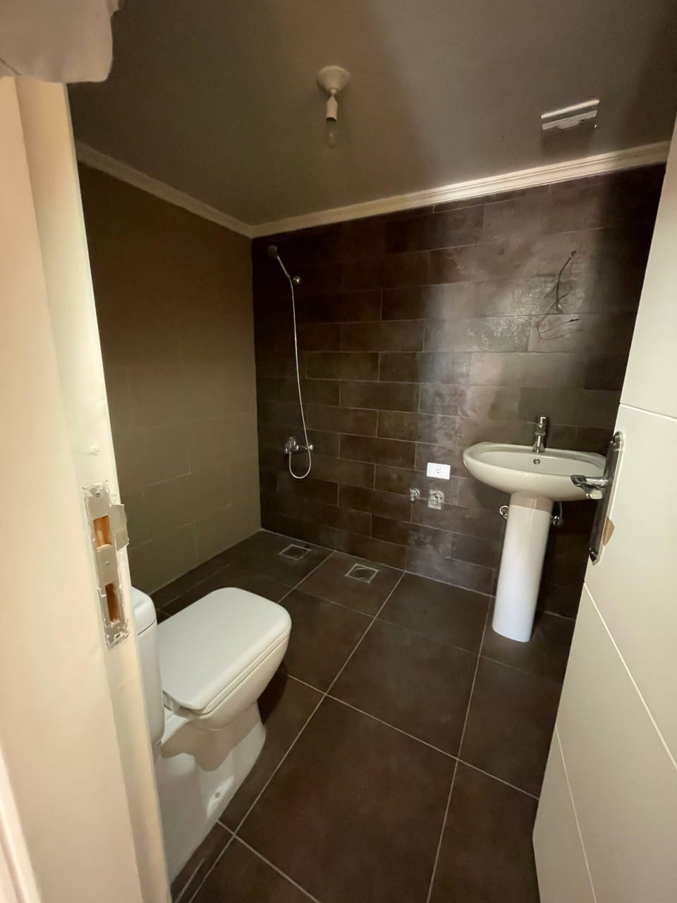 Apartment for sale in Mastita - شقة للبيع في مستيتا GM148K