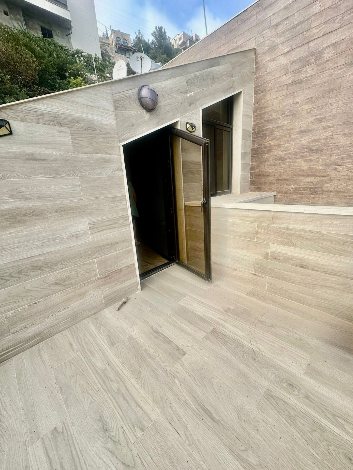 Duplex for rent in Jbeil - دوبلكس للإيجار في جبيل GM126RA