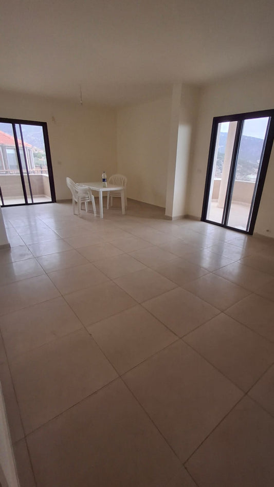 Apartment for sale in Kfaraaka - شقة للبيع في كفرعقا GM101CM