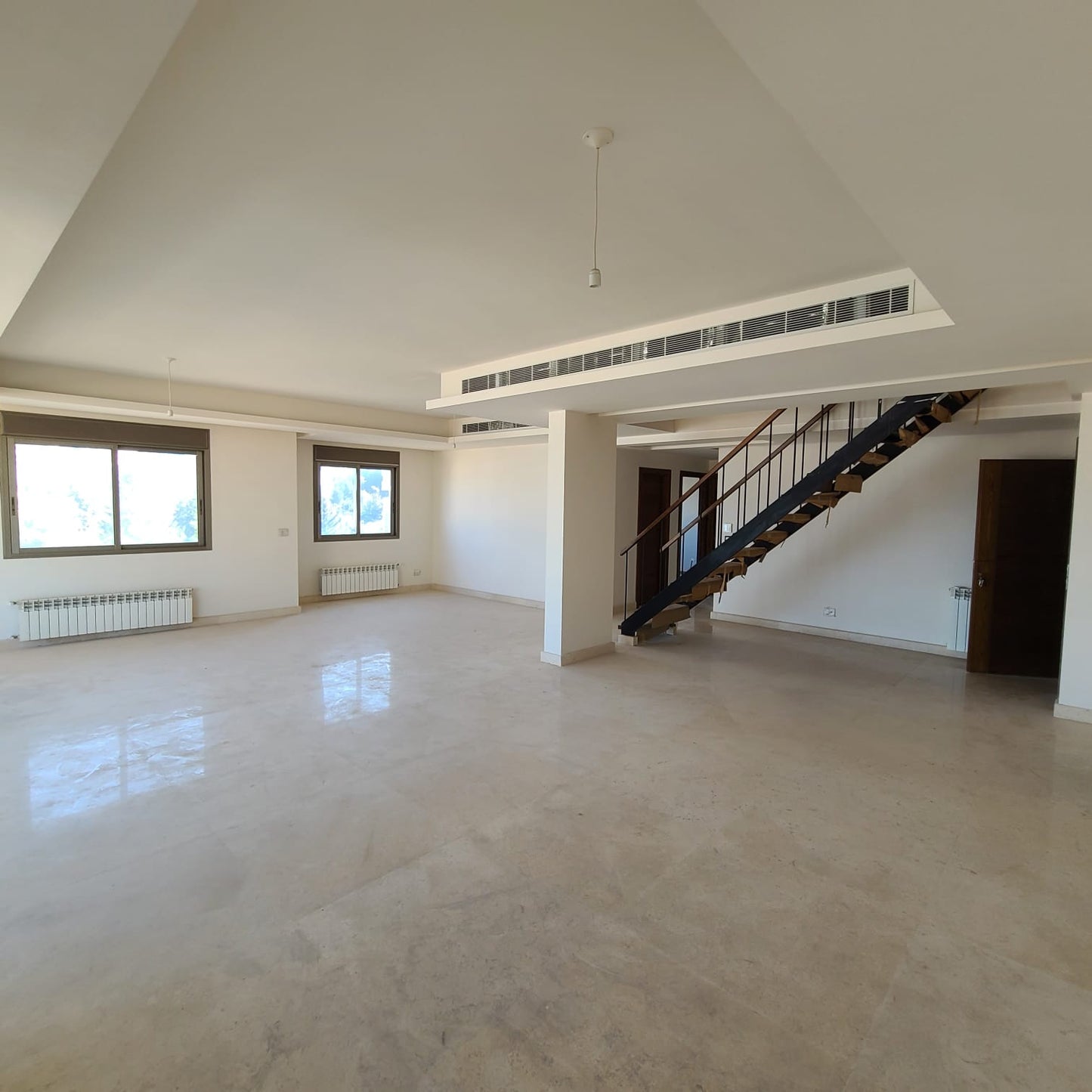 Duplex for sale in Rabieh - دوبلكس للبيع في الرابية GM136G