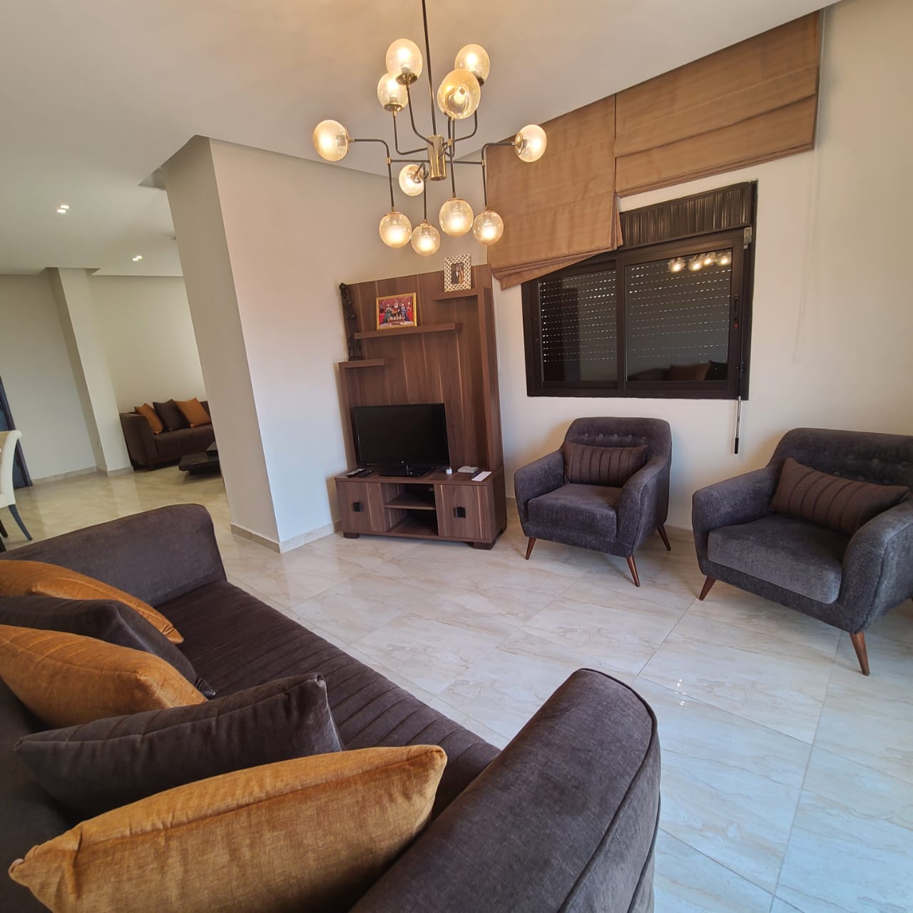 Apartment for sale in Jbeil - شقة للبيع في جبيل GM138G
