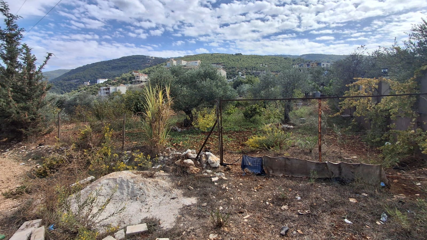 Land for sale in Bcharre - أرض للبيع في بشري GM131CM