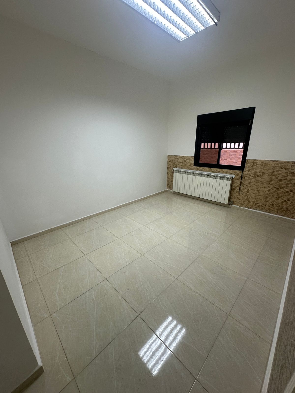 Apartment for sale in Hadath - شقة للبيع في الحدث GM118AD