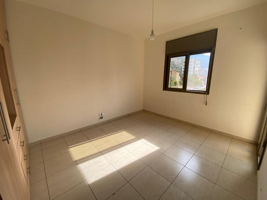 Apartment for rent in Haret Sakher - شقة للإيجار في حارة صخر GM110MM