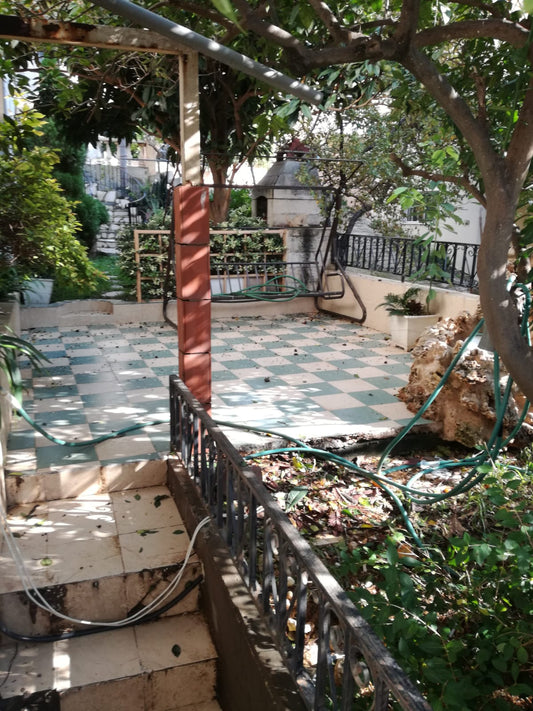 Apartment for rent in Blat - شقة للإيجار في بلاط GM157K