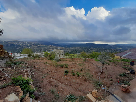 House For Sale In Kfardebian - منزل للبيع في كفردبيان - GM124SS