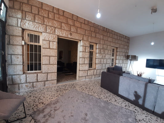 House For Sale In Kfardebian - منزل للبيع في كفردبيان - GM124SS