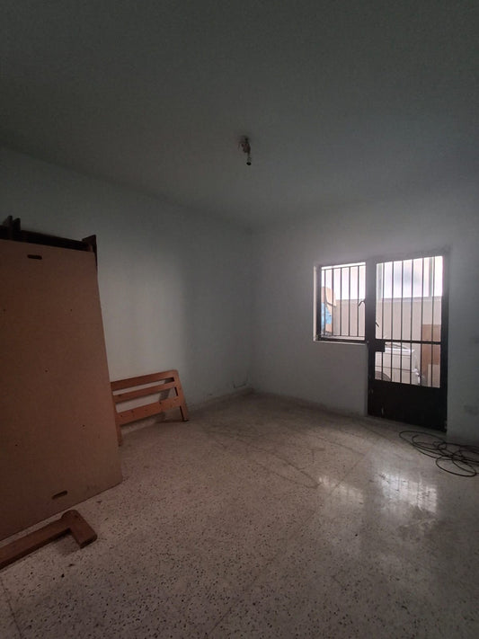 Apartment For Sale In Sehayleh with 2 Shops - شقة للبيع في سهيلة - GM155SS