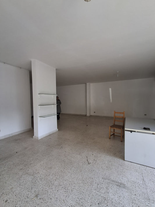 Apartment For Sale In Sehayleh with 2 Shops - شقة للبيع في سهيلة - GM155SS