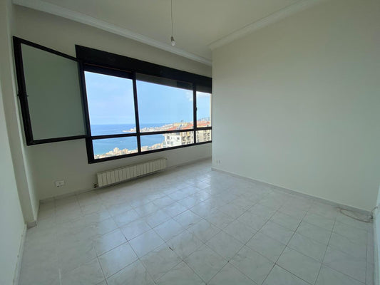 Apartement for sale in Sahel Alma - شقة للبيع في ساحل علما GM123YA