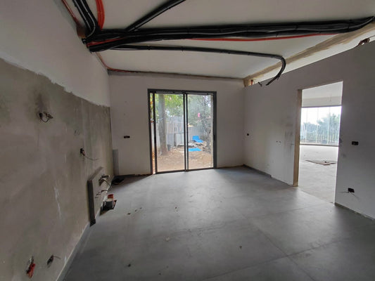 Duplex for sale in Biyada - دوبلكس للبيع في البياضة GM369R