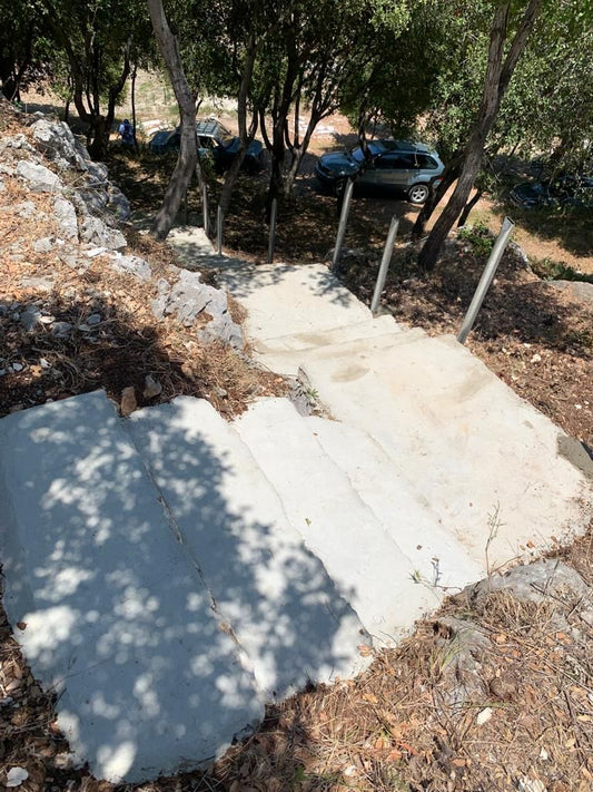 Land for rent in Hamat - أرض للإيجار في حامات GM125JD