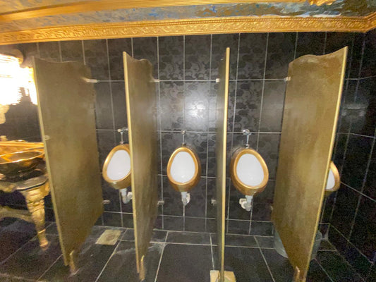 Commertial hall for rent in Jbeil - قاعة تجارية للإيجار في جبيل GM133MM