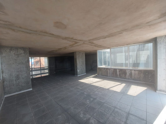 Office For Sale In Jounieh - مكتب للبيع في جونيه - GM107EM