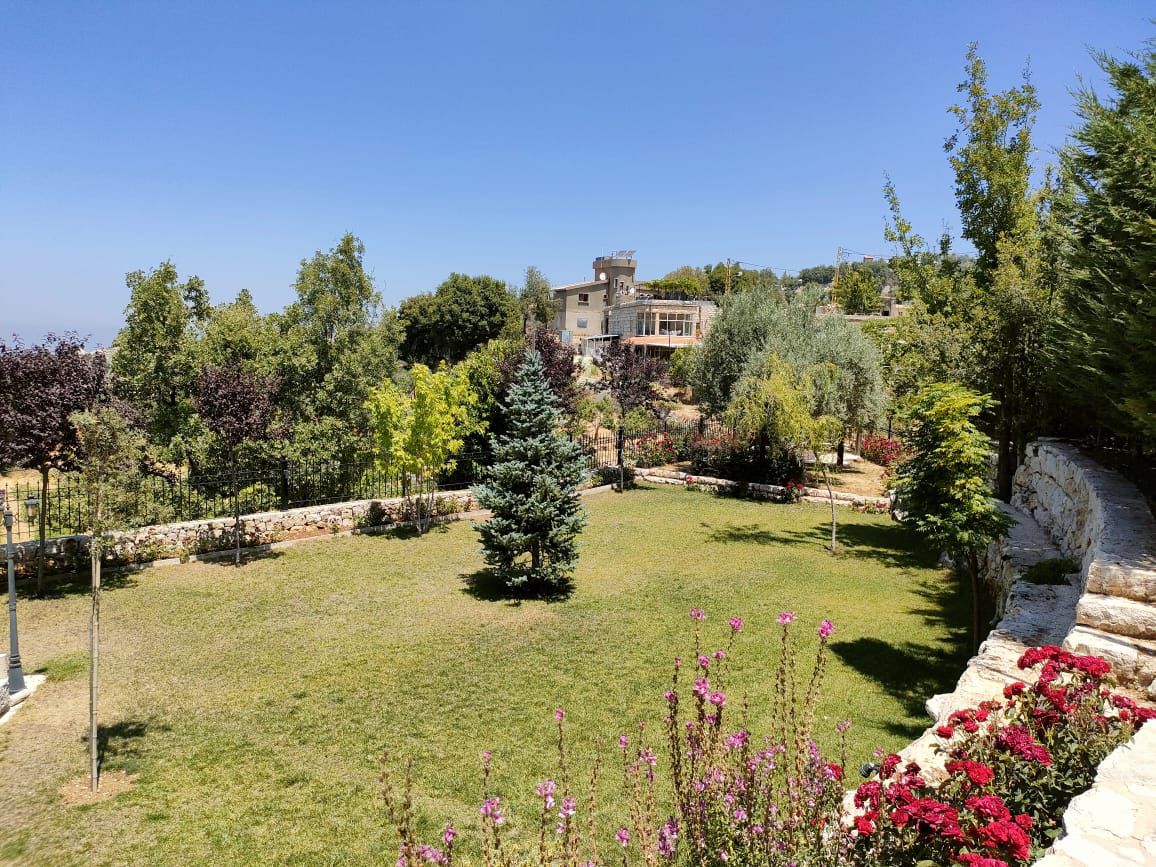 GMB186SZ - Triplex For Sale In Mechmech - تريبلكس للبيع في مشمش