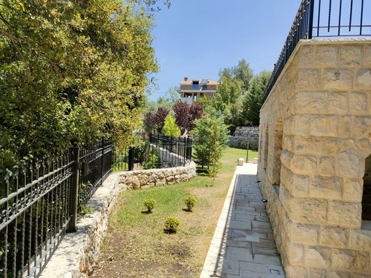 GMB186SZ - Triplex For Sale In Mechmech - تريبلكس للبيع في مشمش