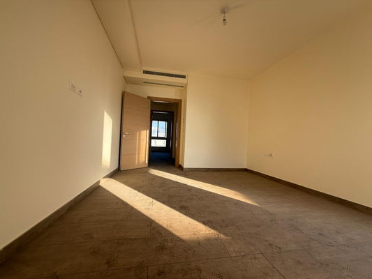 Apartment for sale in Tallet El Khayat - شقة للبيع في تلة الخياط GM100AY