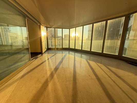 Apartment for sale in Tallet El Khayat - شقة للبيع في طلعة الخياط GM105AY