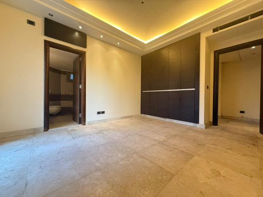 Apartment for sale in Tallet El Khayat - شقة للبيع في طلعة الخياط GM105AY