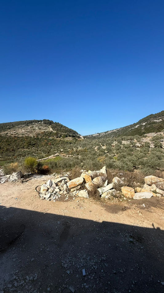 Land for sale in Batroun - أرض للبيع في البترون GM171SA