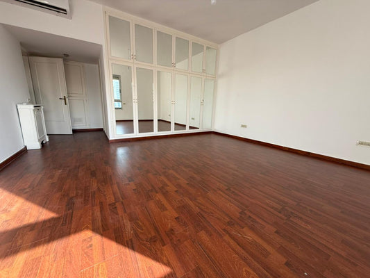 Apartment for rent in Kraytem - شقة للإيجار في قريطم GM104AY