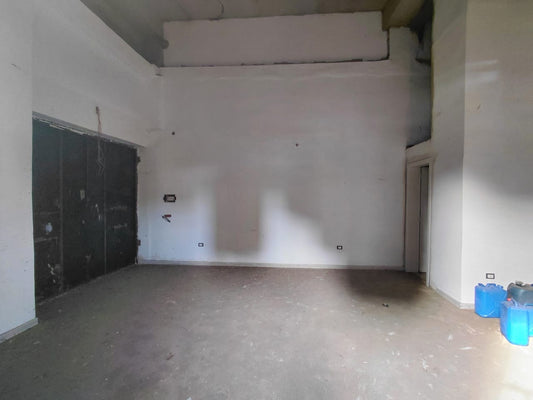 Shop for sale in Jdeideh - محل للبيع في الجديدة GM401R