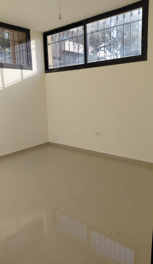Apartment For Sale In Halat - شقة للبيع في حالات- GM136SZ
