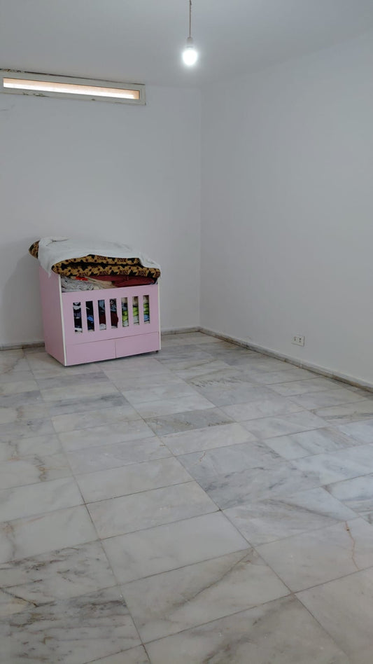 Apartment For Sale In Hosrayel - شقة للبيع في حصرايل - GM137SZ