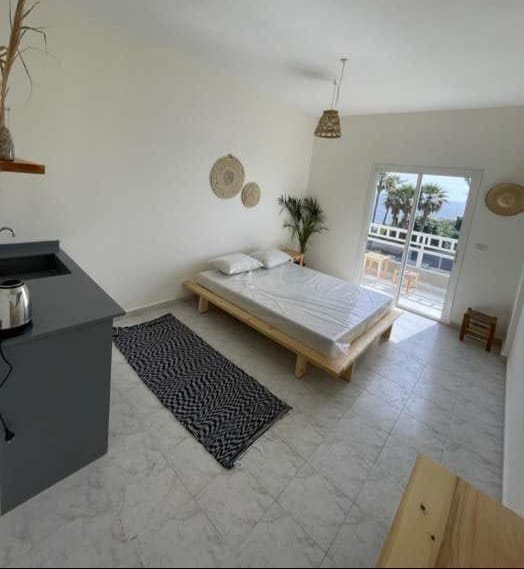 Chalet For Rent In Amchit - شاليه للإيجار في عمشيت - GM134SZ