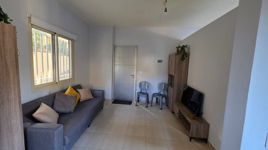 Chalet For Rent In Blat - شاليه للإيجار في بلاط - GM135SZ