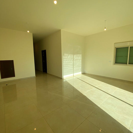 Apartment For Sale In Blat - شقة للبيع في بلاط - GM139MM