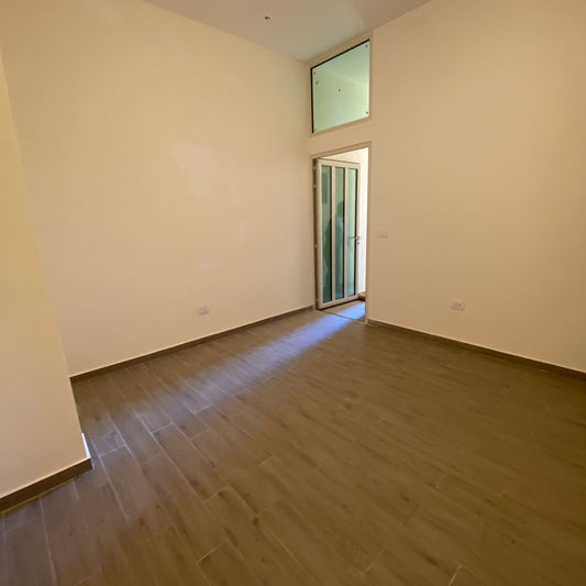 Apartment For Sale In Blat - شقة للبيع في بلاط - GM139MM