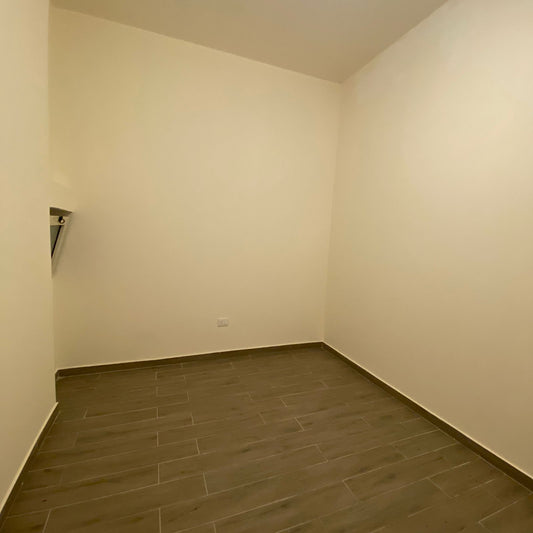 Apartment For Sale In Blat - شقة للبيع في بلاط - GM139MM