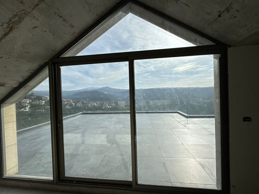 Duplex for sale in Broumana - دوبلكس للبيع في برومانا GM410R