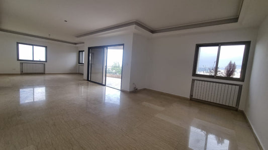 Apartment for sale in Cornet El Hamra - شقة للبيع في قرنة الحمرا GM192MAN