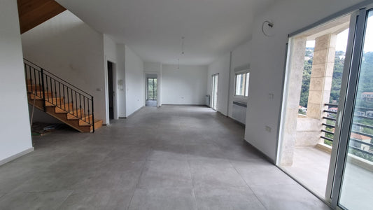 Duplex for sale in Beit Chabab - دوبلكس للبيع في بيت شباب GM194MAN