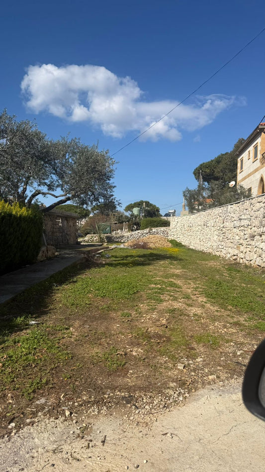 Land for sale in Batroun - أرض للبيع في البترون GM179SA