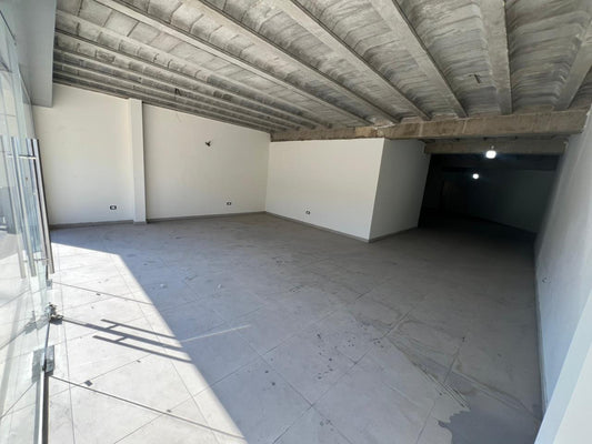 Shop for rent in Adma - محل للإيجار في أدما GM105EN