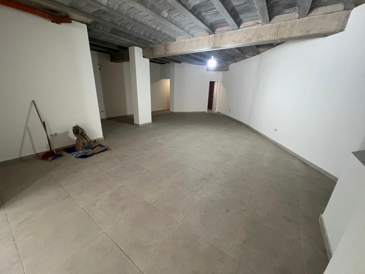 Shop for rent in Adma - محل للإيجار في أدما GM105EN