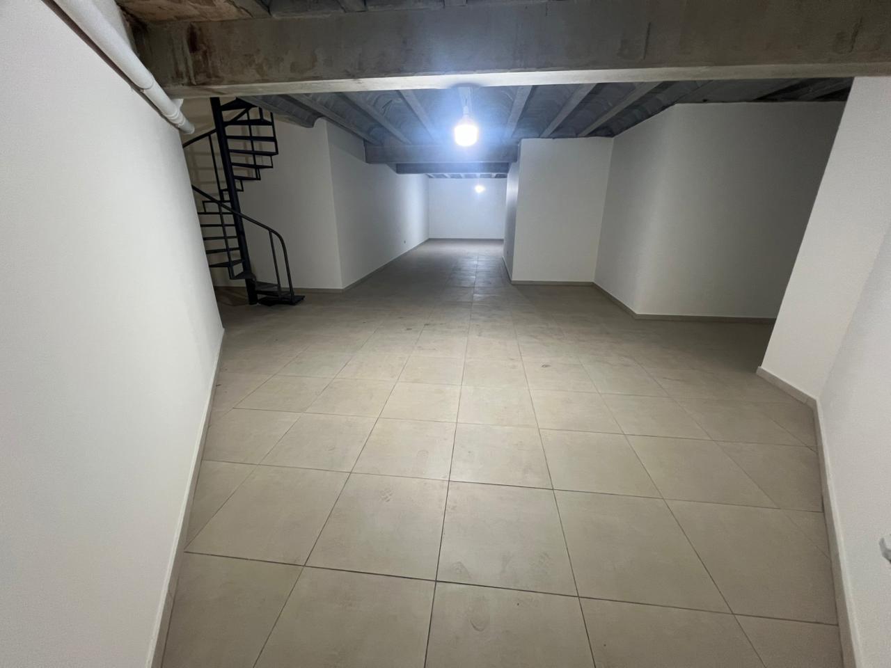 Shop for rent in Adma - محل للإيجار في أدما GM105EN