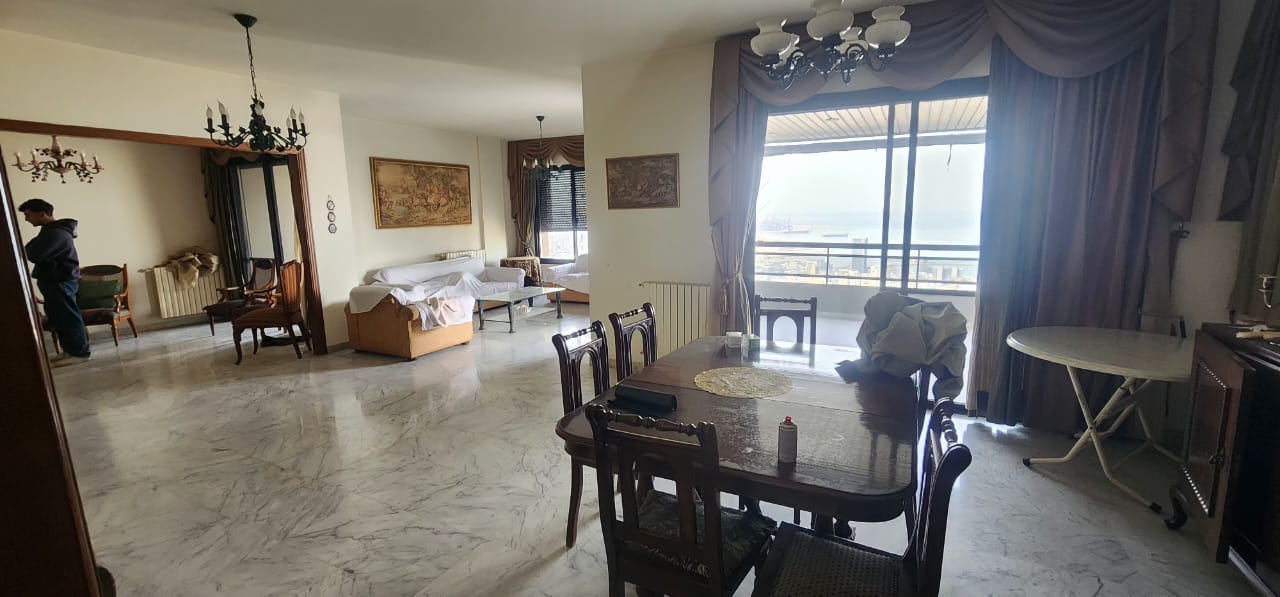 Apartment for rent in Biakout - شقة للإيجار في بياقوت GM220AJ