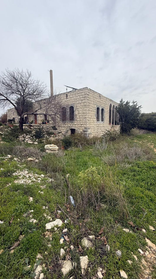 Land for sale in Batroun - أرض للبيع في البترون GM185SA