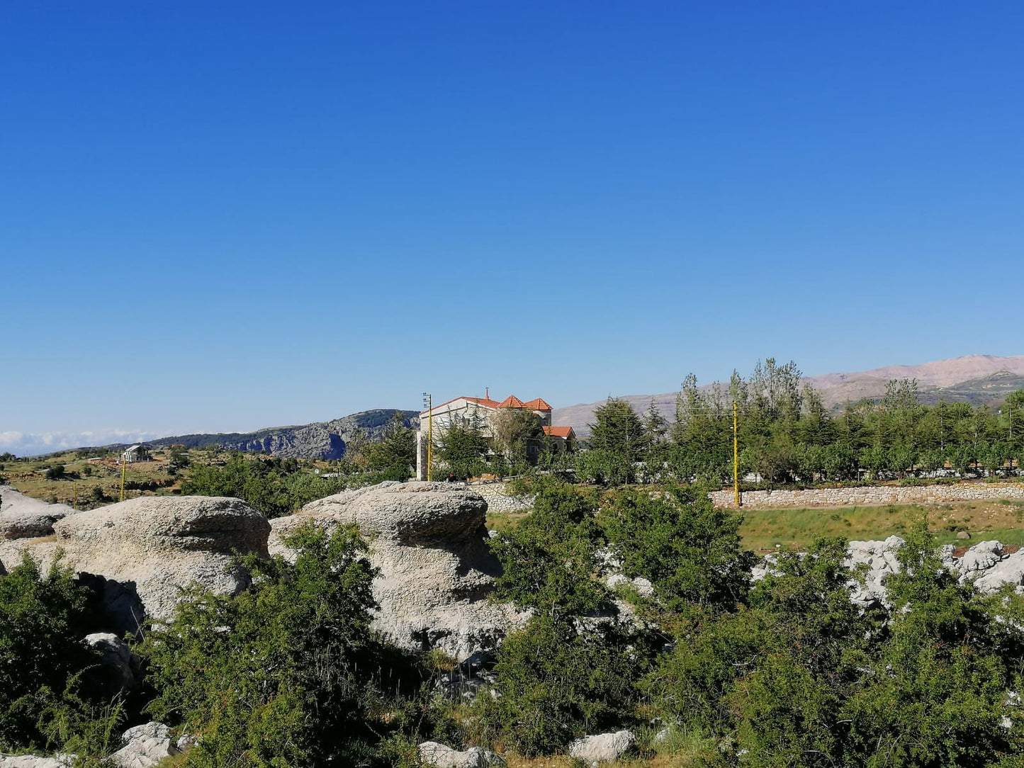 GMK169SZ - Land For Sale In Laklouk - أرض للبيع في اللقلوق