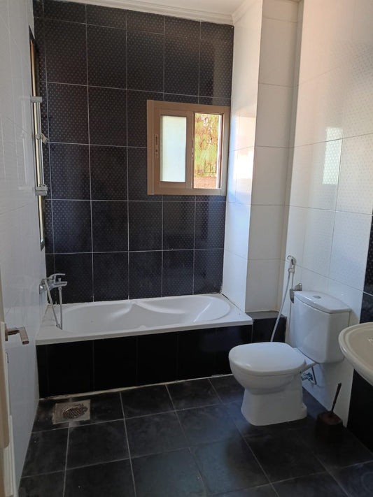 GMK101EA - Apartment For Rent In Kfarhbab - شقة للإيجار في كفرحباب