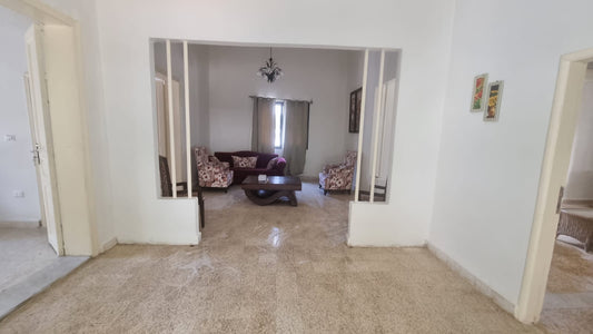 GMC221MAN Apartment for rent in Mazraat Yachouh - شقة للإيجار في مزرعة