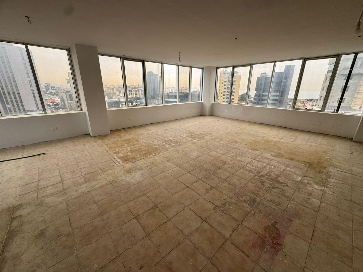 GMC456R Office for rent in Dbayeh - مكتب للإيجار في ضبية