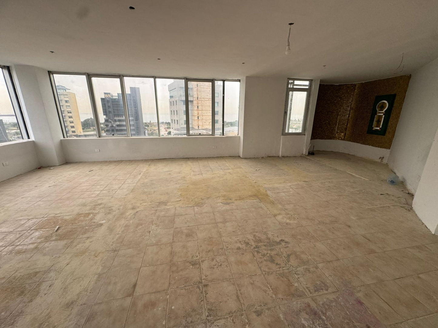 GMC456R Office for rent in Dbayeh - مكتب للإيجار في ضبية